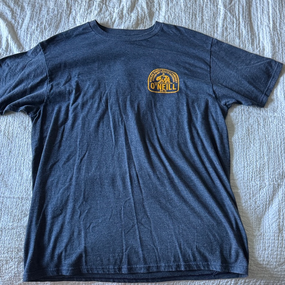 O'Neill Men's Charcoal Tee with Gold Logo